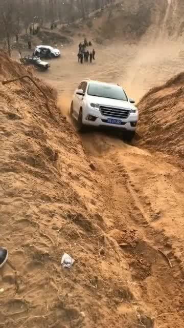 国产h9的视频直播,驾驭科技，领略豪华SUV风采