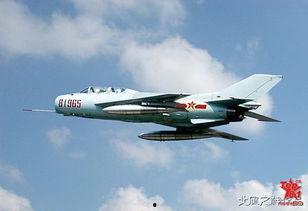 国产航空教练机视频,翱翔蓝天，铸就飞行梦想  第2张